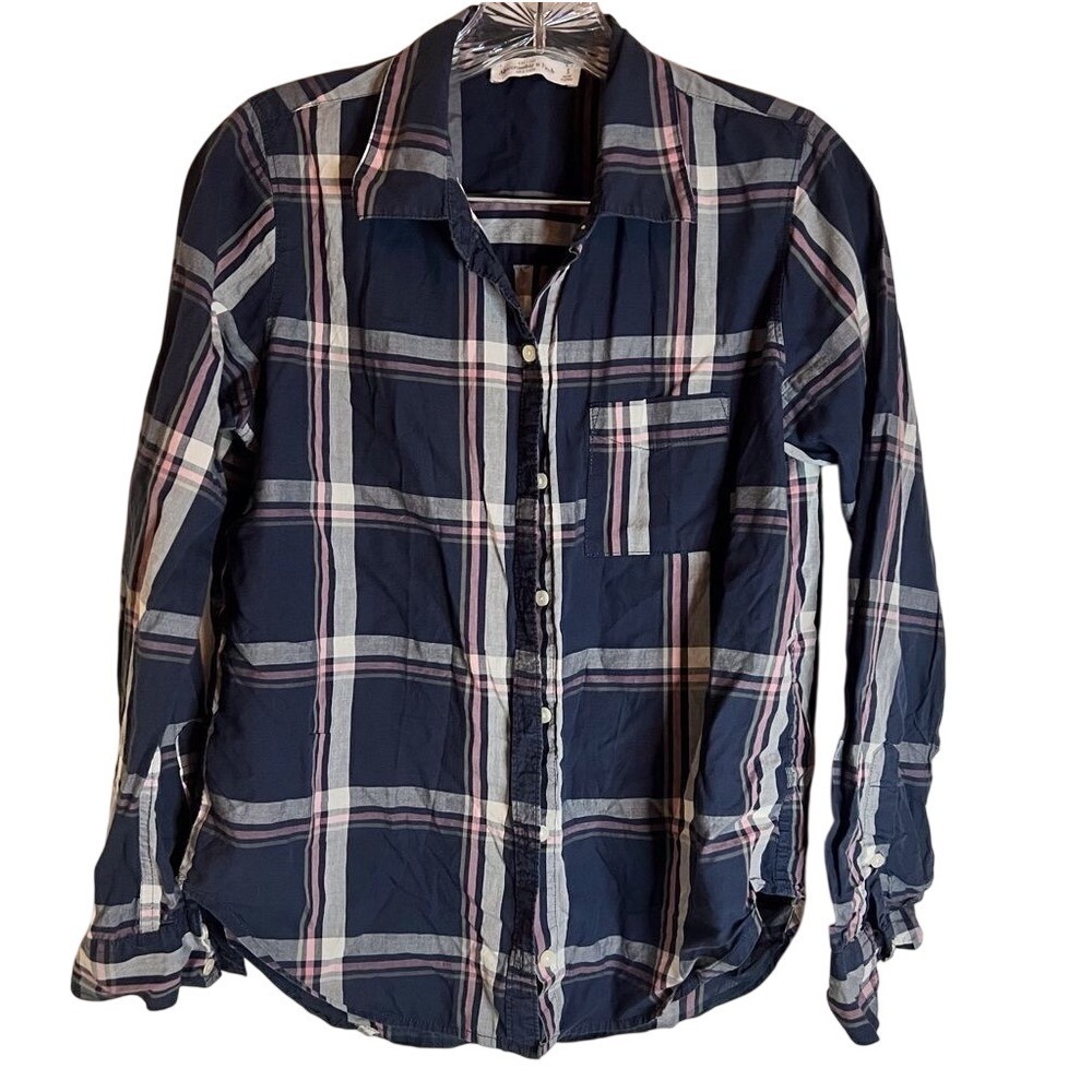 Abercrombie‎ and Fitch Button Down Light Weight Shirt, Size Small Streetwear